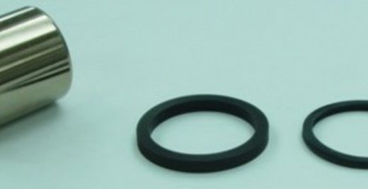 Kit pistones pinza de freno TOURMAX - GSF600NS 97-03 PISTON + juntas CPK-311