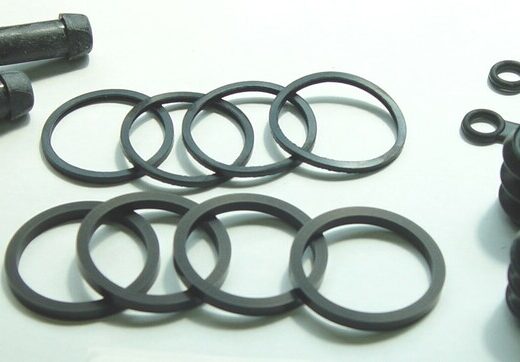 Kit TOURMAX reparación pinza de freno - GSF600 Bandit '00-03 GSXF600-750 '98-01 BCF-321