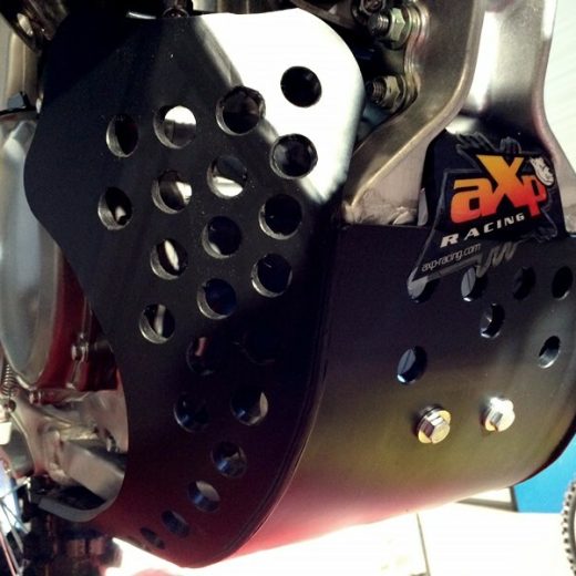 Cubrecárter AXP enduro GP Suzuki