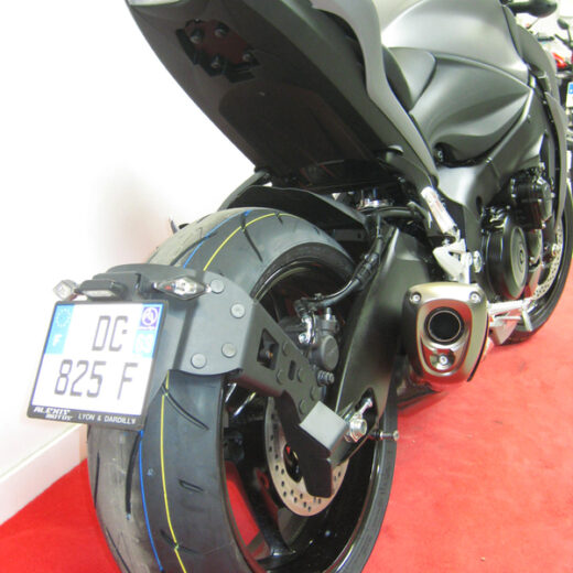 Portamatrículas a la rueda Suzuki GSX-S1000 negro