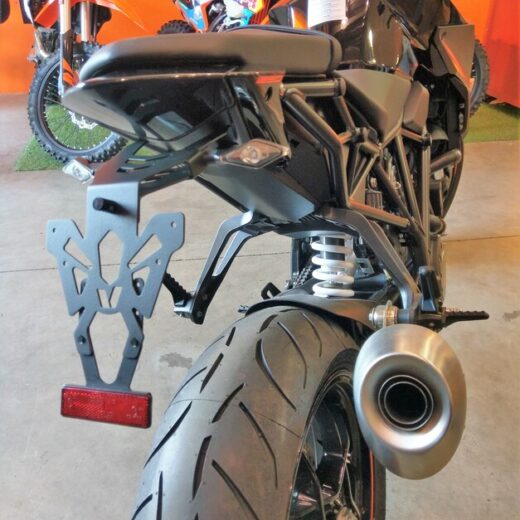 Portamatrículas KTM 1290 SUPER DUKE R negro V PARTS