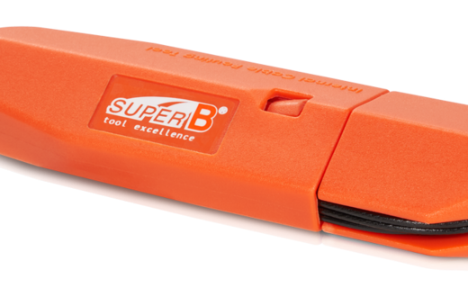 Herramienta Super B para cableado interno (adecuada para conector de cable Di2)