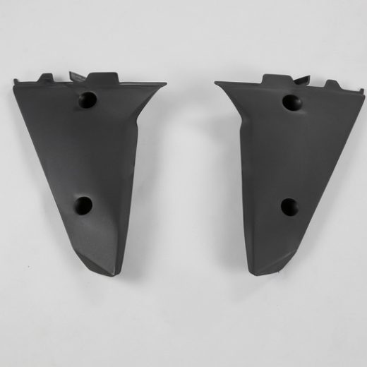 Plásticos laterales de radiador inferiores UFO negro HU03318-001