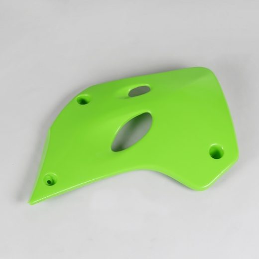 Plásticos laterales de radiador UFO Kawasaki verde KA02759-026