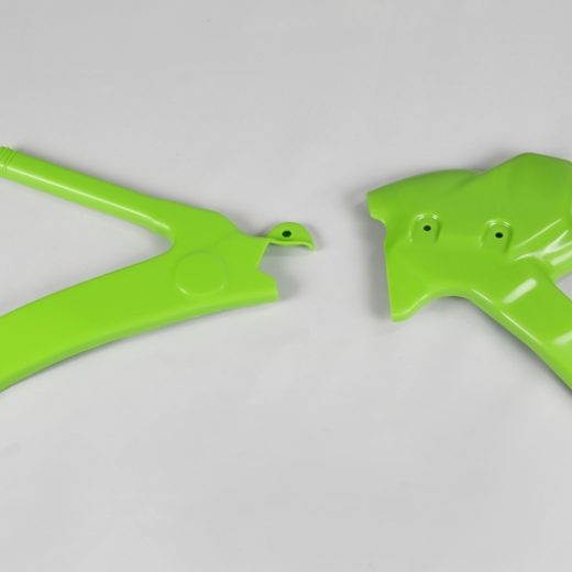 Protector de chasis UFO Kawasaki verde KA02772-026