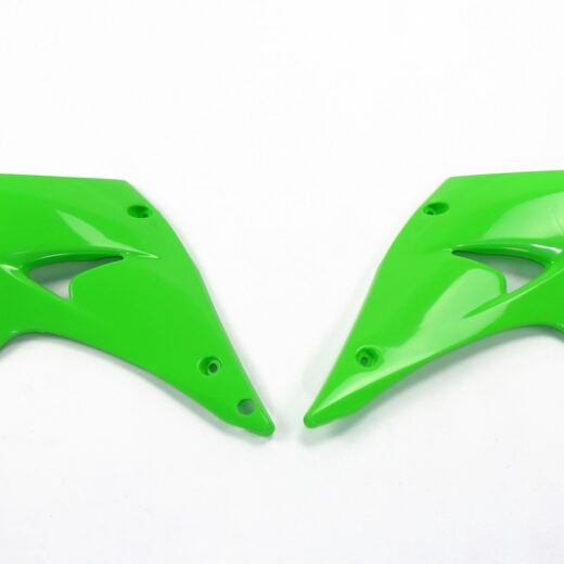 Plásticos laterales de radiador UFO Kawasaki verde KA03738-026