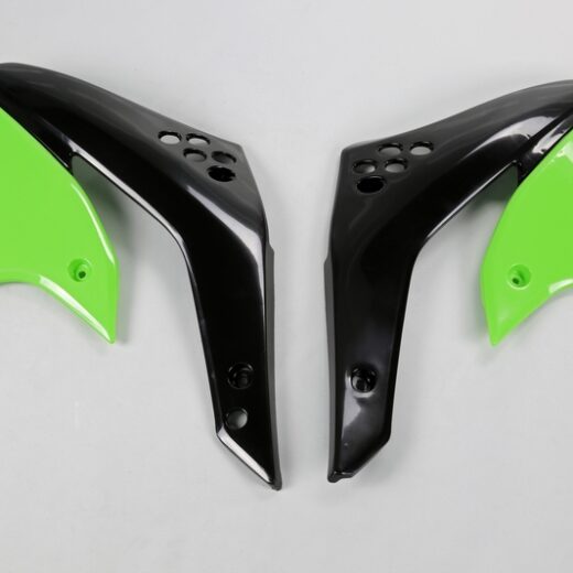 Plásticos laterales de radiador UFO Kawasaki verde KA03770-026