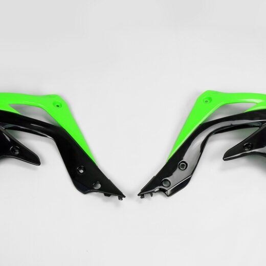 Plásticos laterales de radiador UFO Kawasaki original KA04719-999