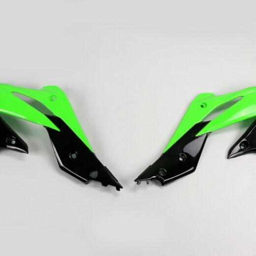 Plásticos laterales de radiador UFO Kawasaki original KA04725-999